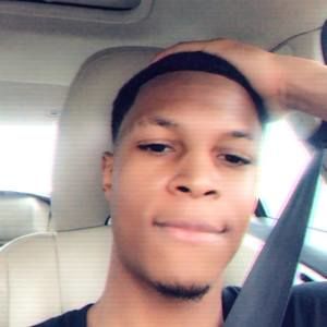 Meet your Posher, Aaron